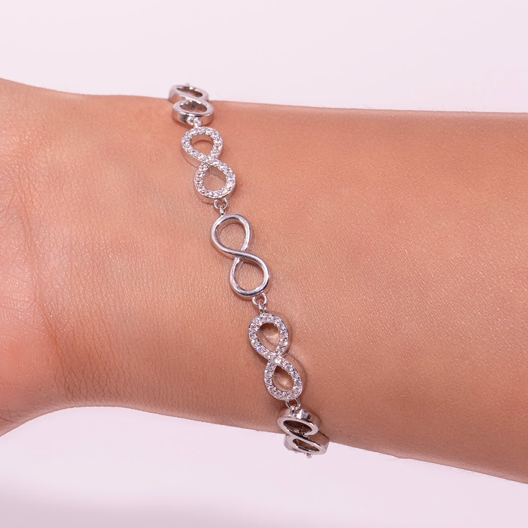 Infinique Chain bracelet