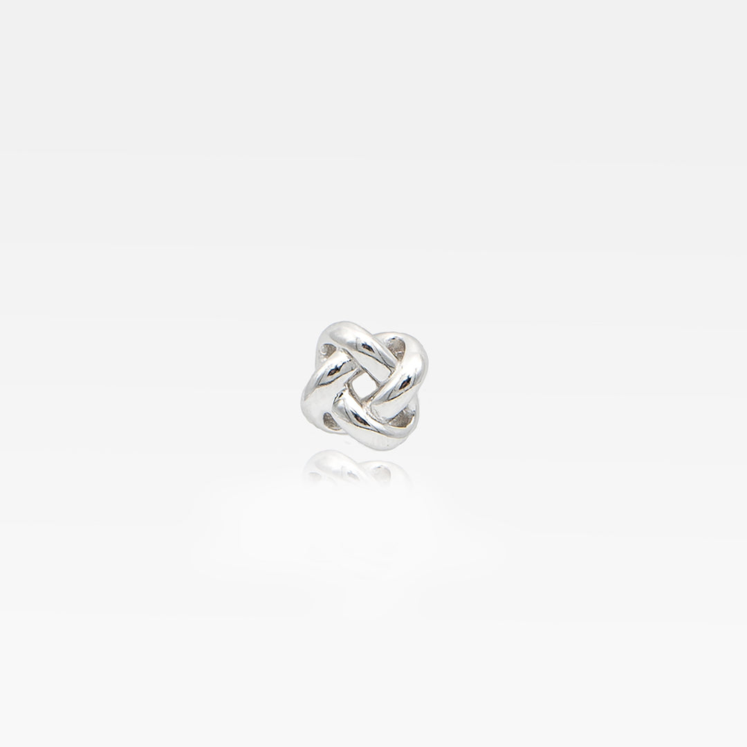 Knotra stud earrings