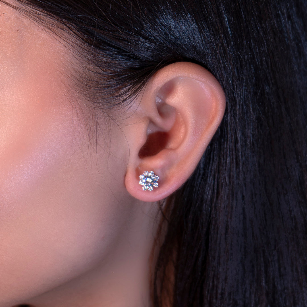 Snowelle stud earrings