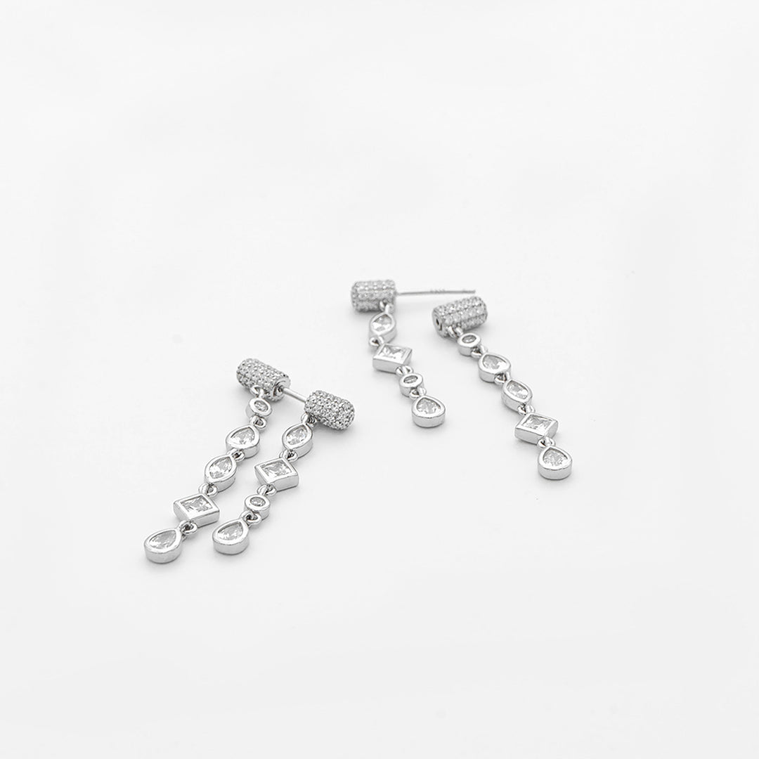 Lureva dangler earrings