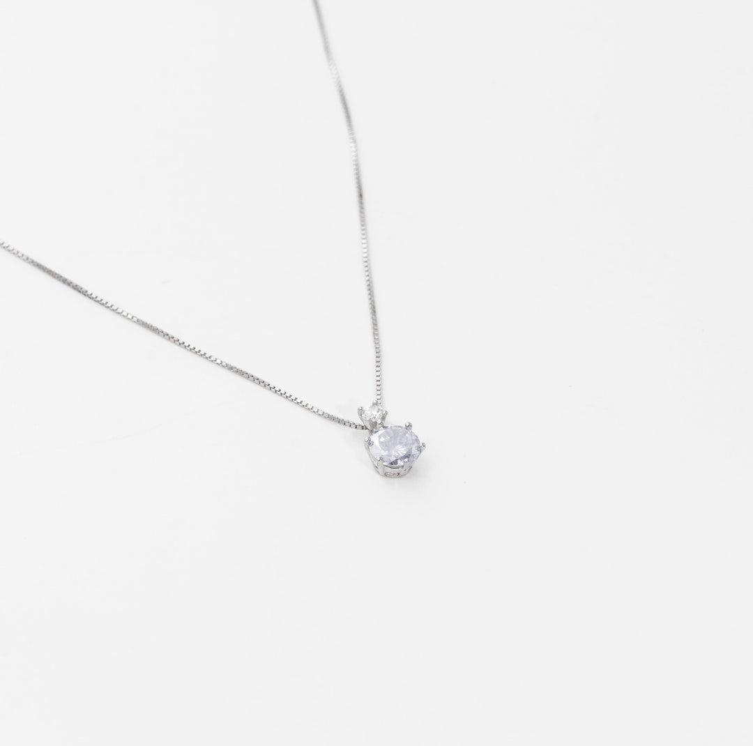 Cléa Pendant With Chain
