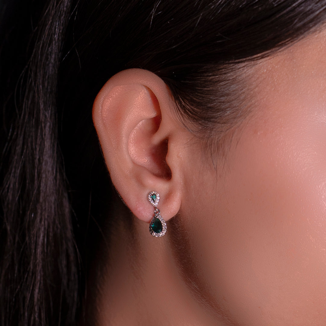 Aurine Pendant With Earrings