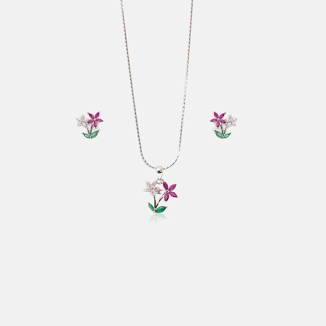 Lilora Pendant With Earrings