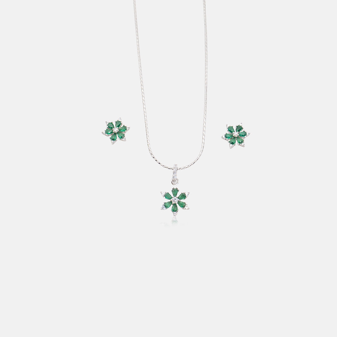Snowfleur Pendant With Earrings