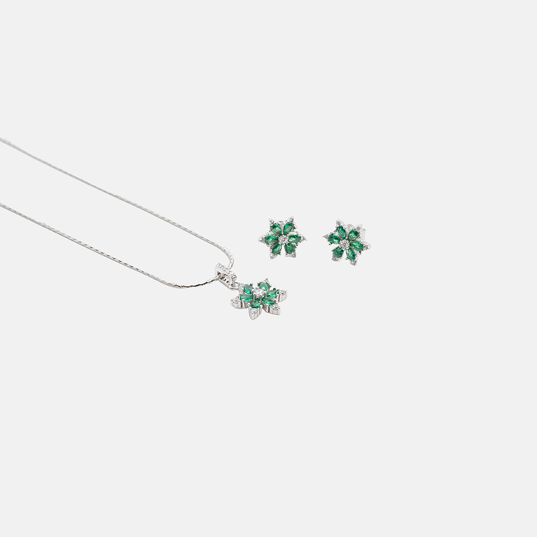 Snowfleur Pendant With Earrings