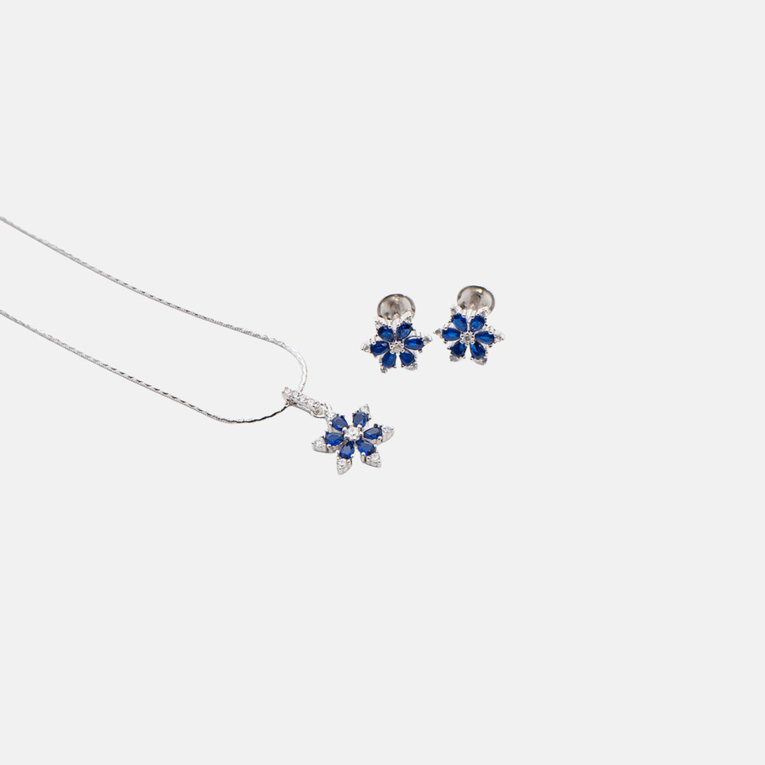 Snowfleur Pendant With Earrings