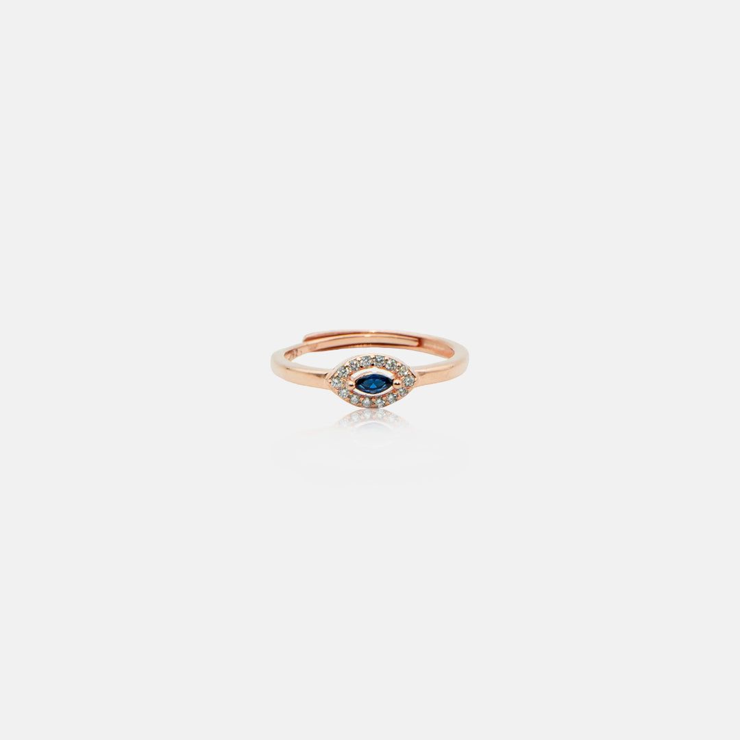 Amoura statement ring