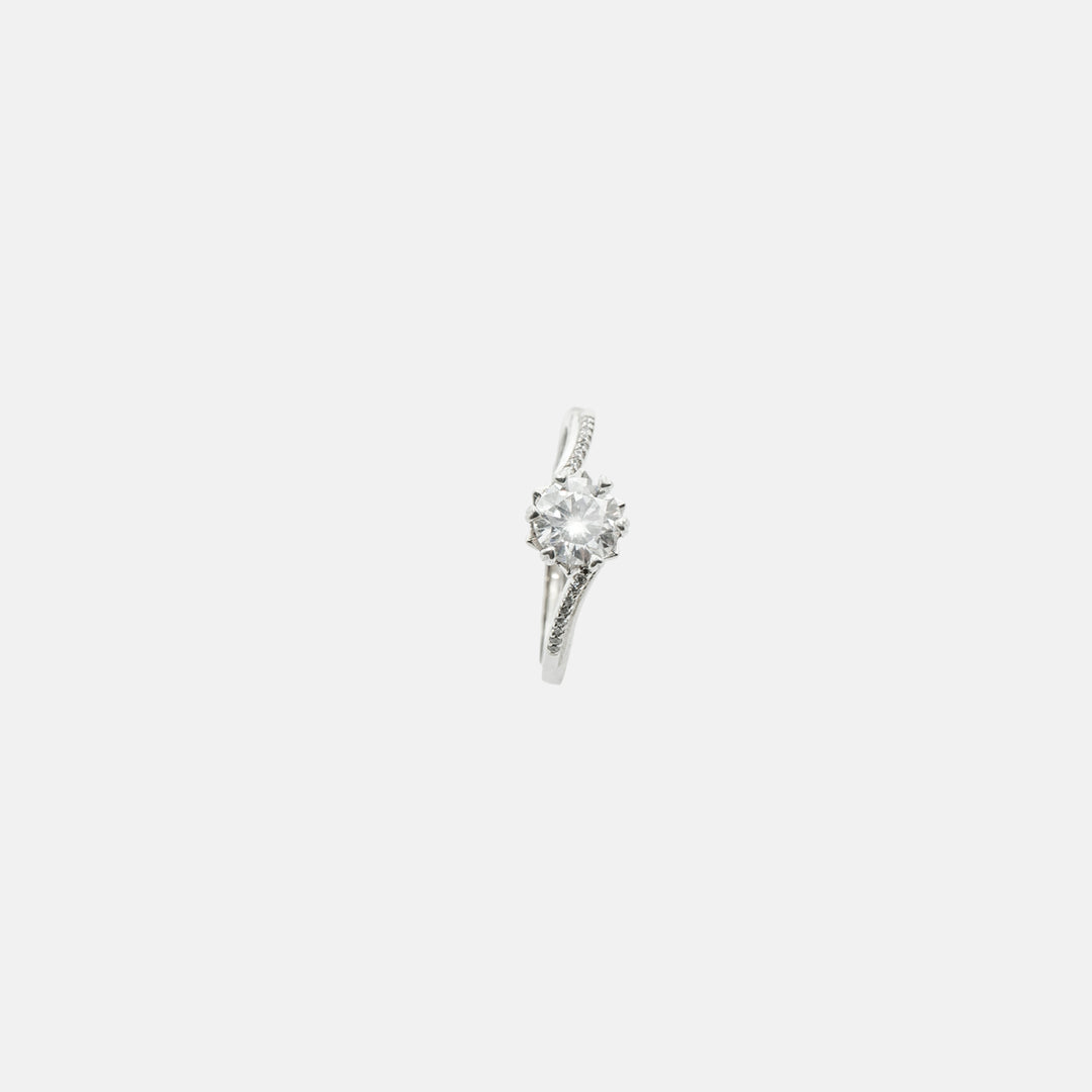 Glacia statement ring